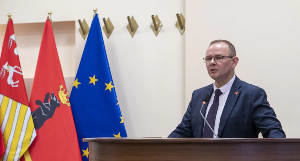 Piotr Płudowski odpowiada radnym: 12 milionów pozyskanych – to jest rok straconych szans?