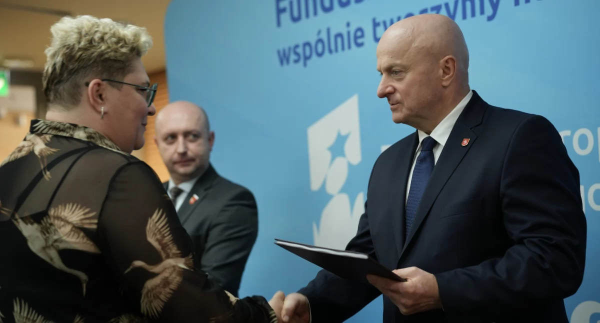 Ponad pół miliona złotych dla Gminy Wola Mysłowska na nowe place zabaw przy szkołach
