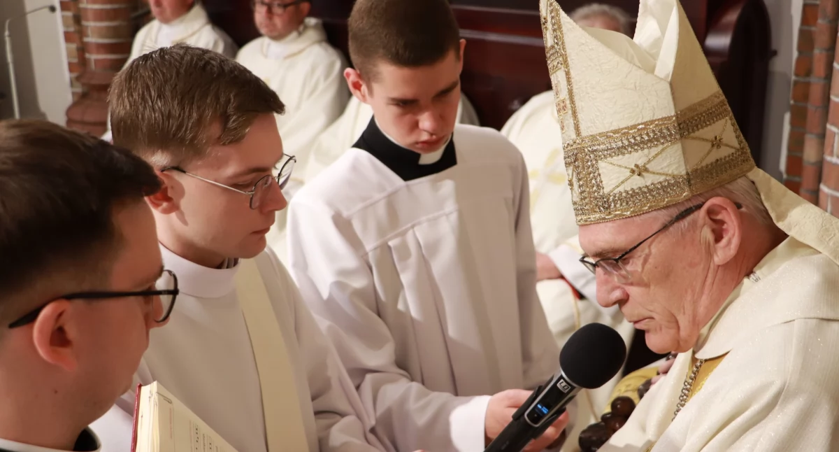 Ks. Dominik Leśniak z Łukowa nowym wikariuszem w Kłoczewie. Diecezja Siedlecka ogłosiła nominacje