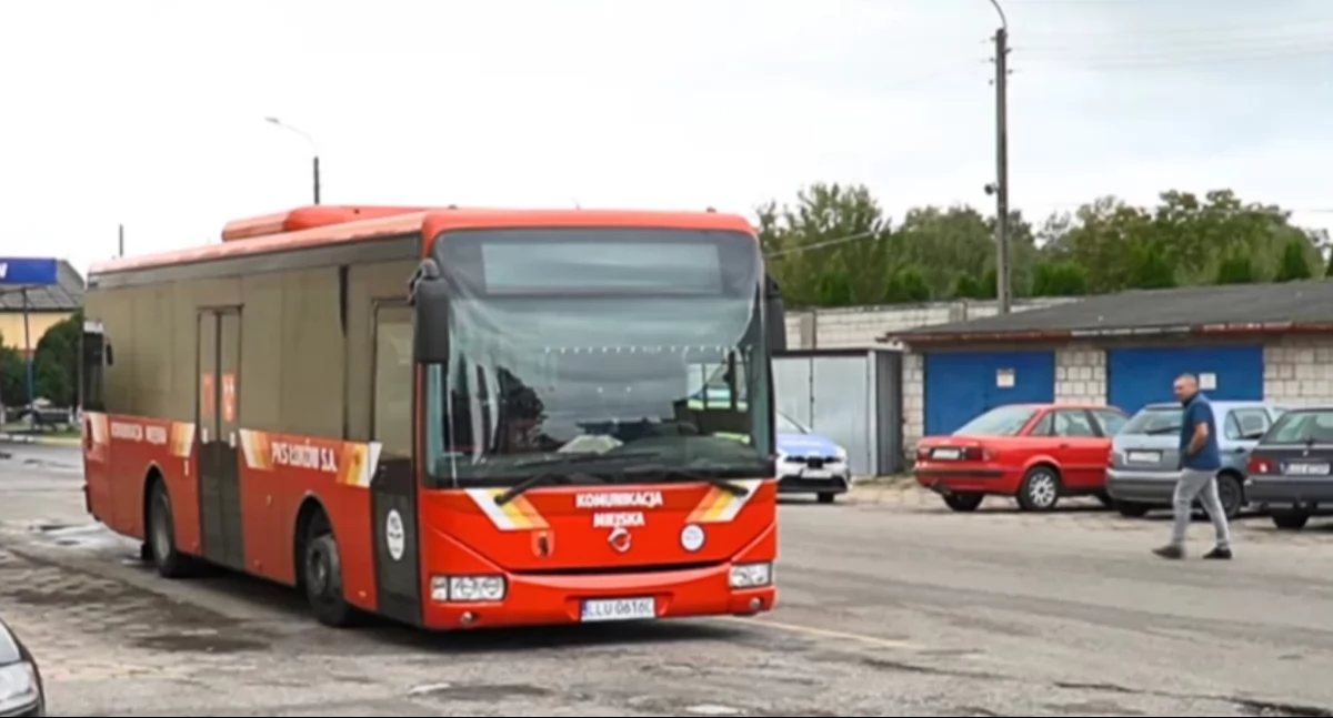 Czy autobus pojedzie ulicą Armii Krajowej? Burmistrz: „Jest taka możliwość w przyszłym roku”