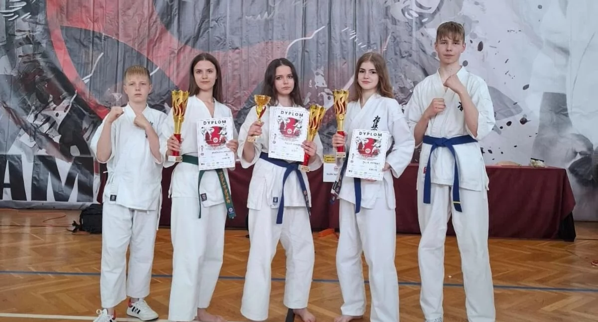 Jeden walczył bez ochraniaczy, wszyscy wrócili z tarczą. Zobacz, jak Ikigai Stanin podbiło Zambrów!