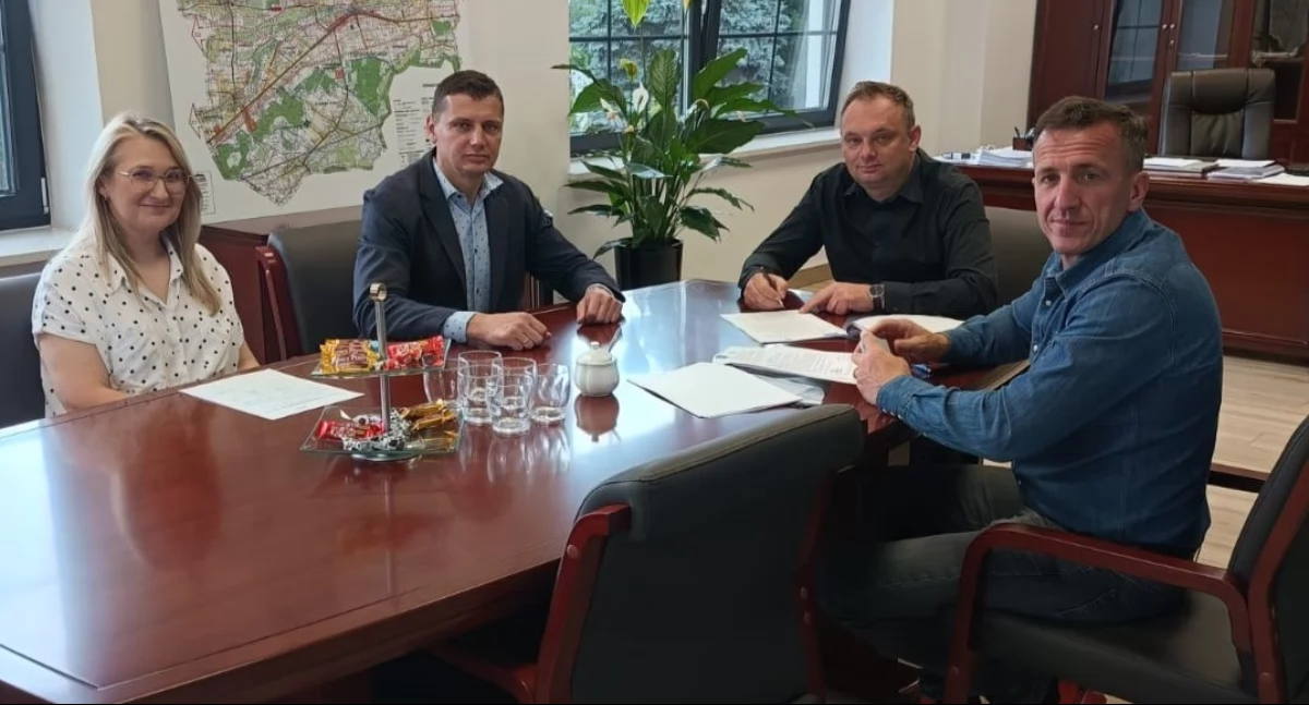Gmina Trzebieszów inwestuje ponad 1,6 mln zł w wodociągi i kanalizację. Podpisano ważną umowę