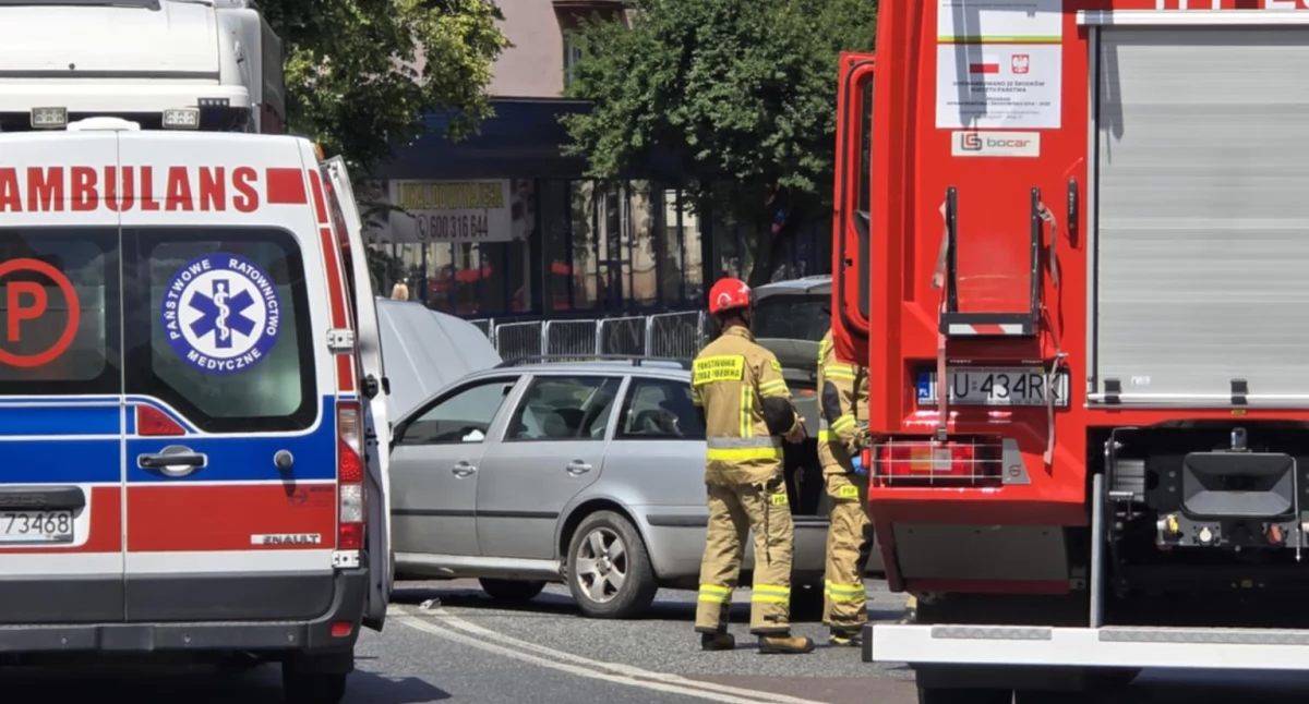 Nowe informacje ws. wypadku w centrum Łukowa. Droga jest już przejezdna (NASZ NEWS)