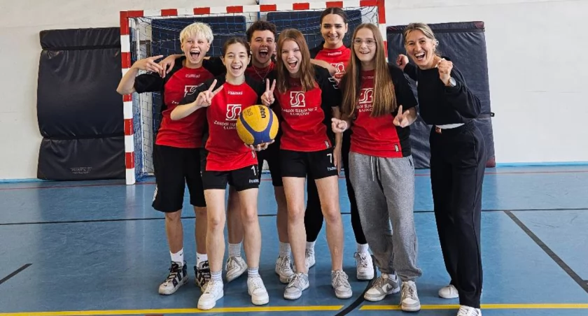 Sportowy rok pełen sukcesów. Zespół Szkół nr 2 w Łukowie z medalami na każdym szczeblu
