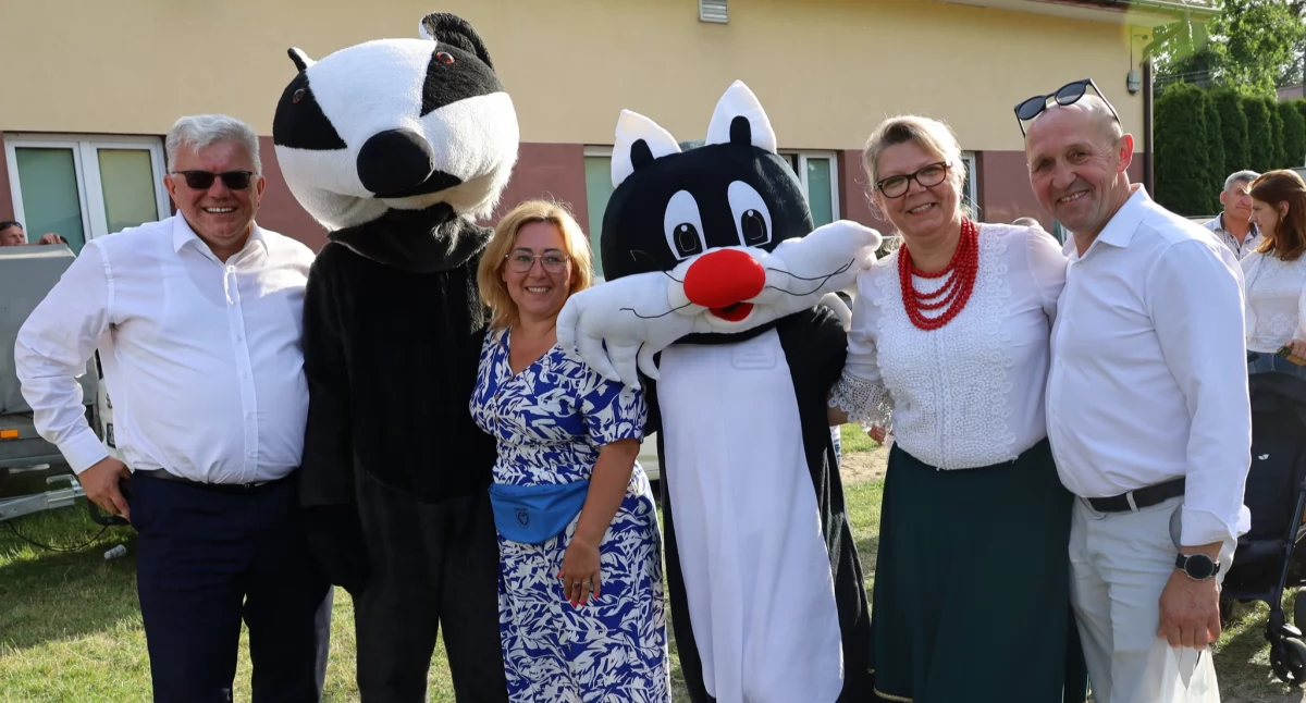 Jagody, taniec i zabawa! Święto Jagody w Gręzówce przyciągnęło tłumy mieszkańców i gości