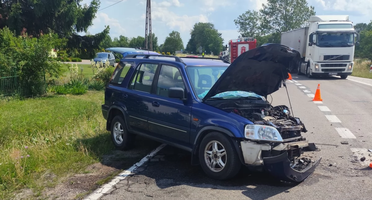 Zderzenie z cementowozem w Marylinie! 54-latek trafił do szpitala po groźnym wypadku