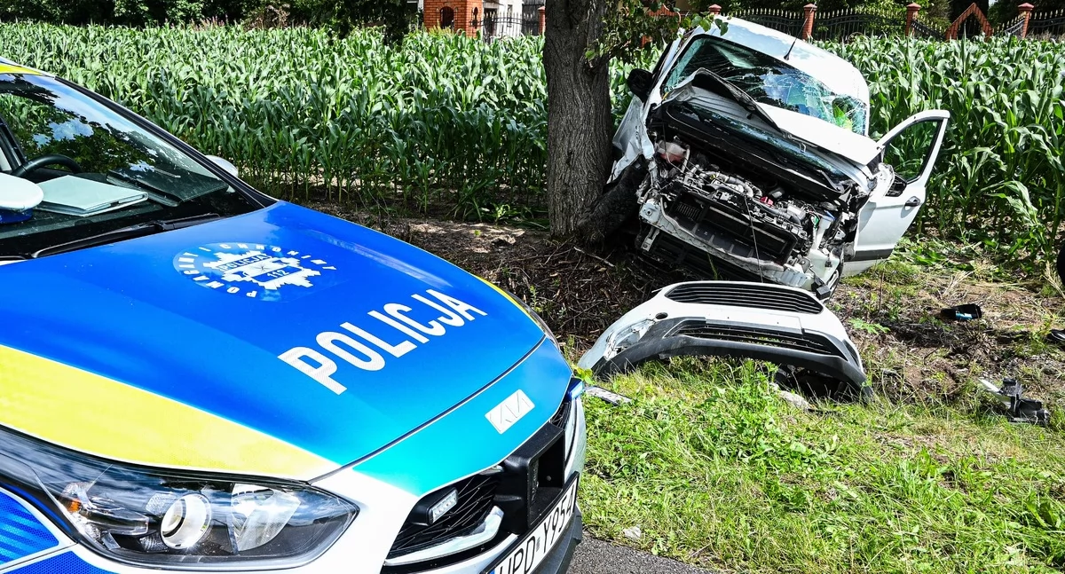 Wypadek w Wólce Ciechomskiej. 19-latek nie ustąpił pierwszeństwa – cztery osoby ranne