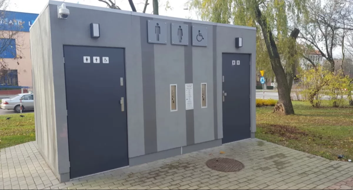 Łuków znów szuka firmy do budowy toalety przy fontannie. Poprzedni przetarg unieważniony