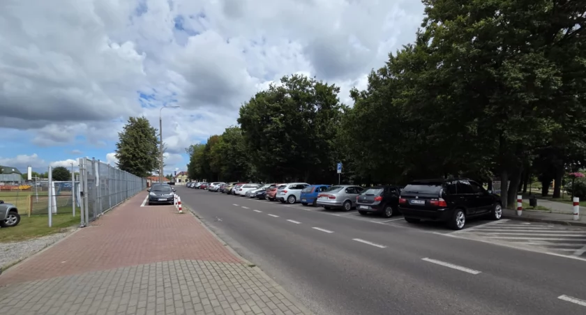 Rusza remont parkingu przy Rogalińskiego w Łukowie. Będą zmiany, na które kierowcy czekali od lat