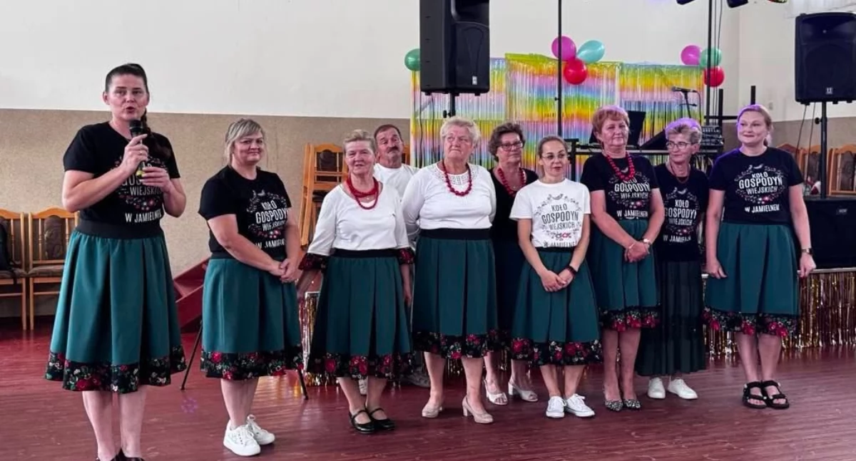 W Jamielnem czas się cofnął. Pachniało tradycją, a do tańca grał „Kobierzec”