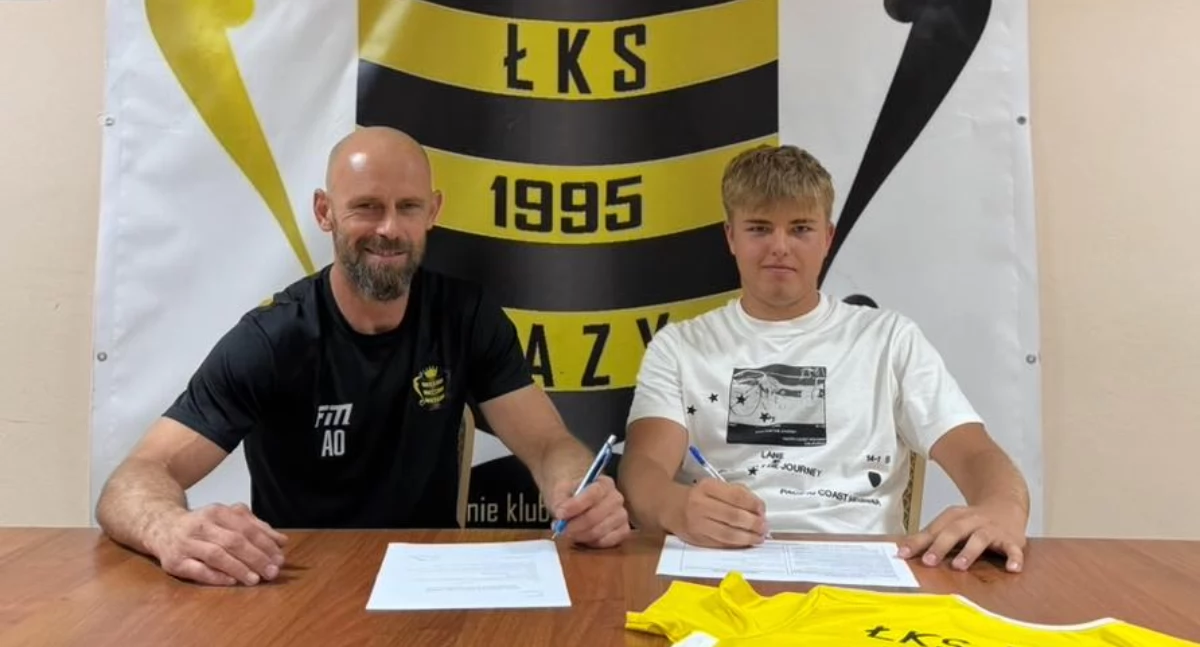 Rekordowy transfer w ŁKS Łazy. Kacper Bednarczyk dołącza do drużyny