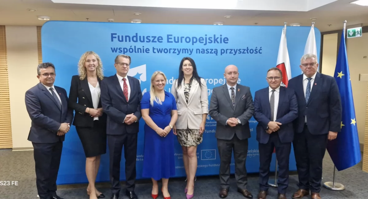 Ponad 6,8 mln zł na rewitalizację dworu północnego w Woli Okrzejskiej
