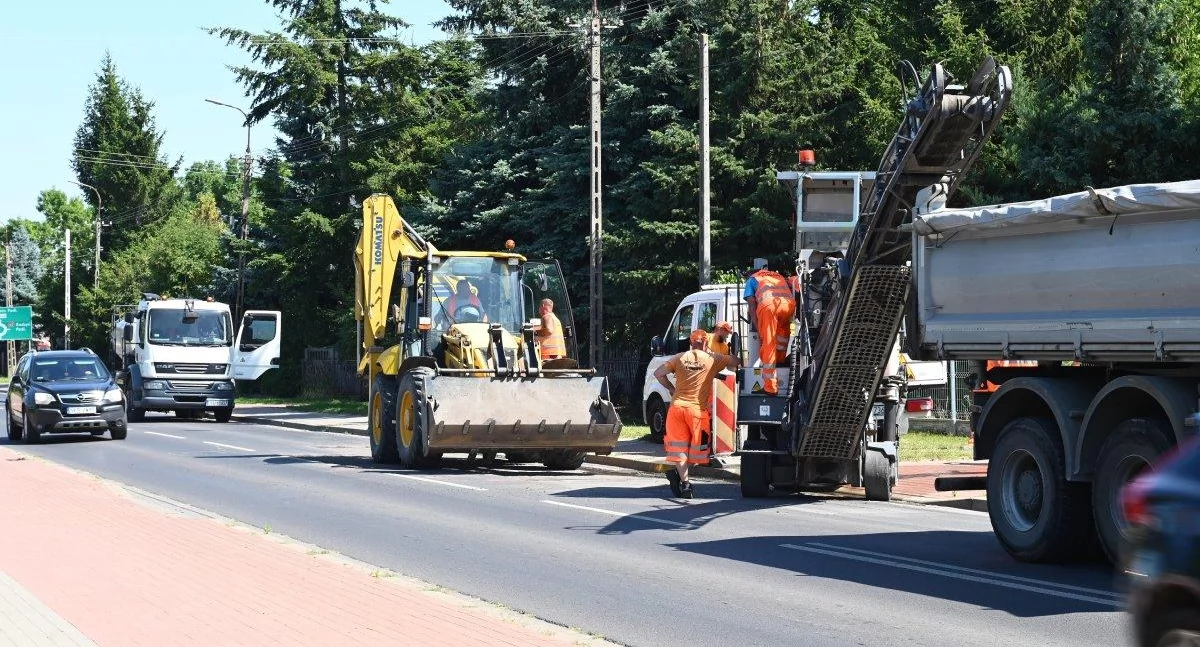 Utrudnienia na Świderskiej w Łukowie. Ruch spowolniony, rosną korki