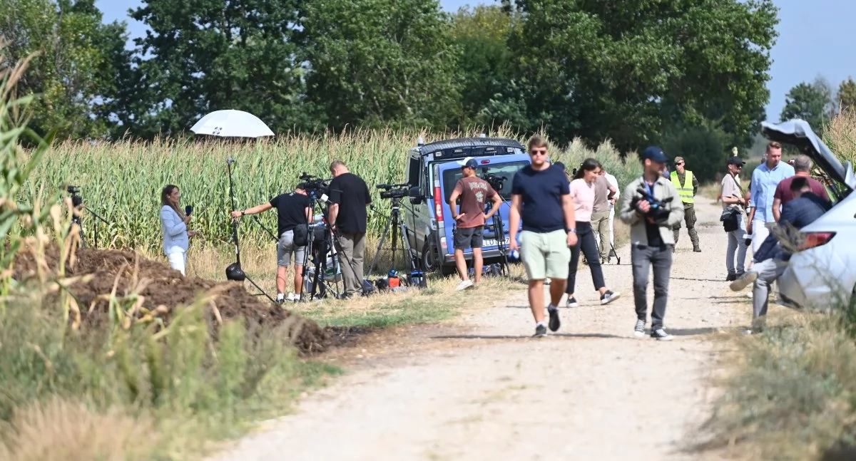 Osiny. Dlaczego są rozbieżności w godzinie eksplozji drona? Policja i mieszkańcy wyjaśniają