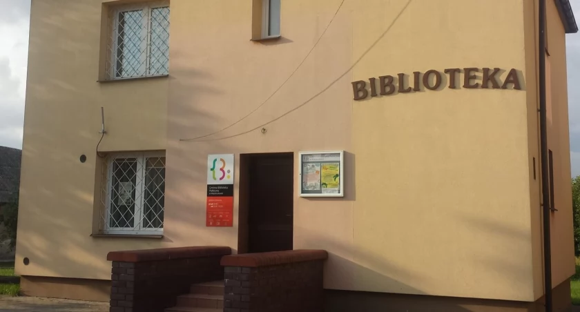 Biblioteka w Wojcieszkowie przenosi się do nowego budynku. Sprawdź, kiedy będzie nieczynna