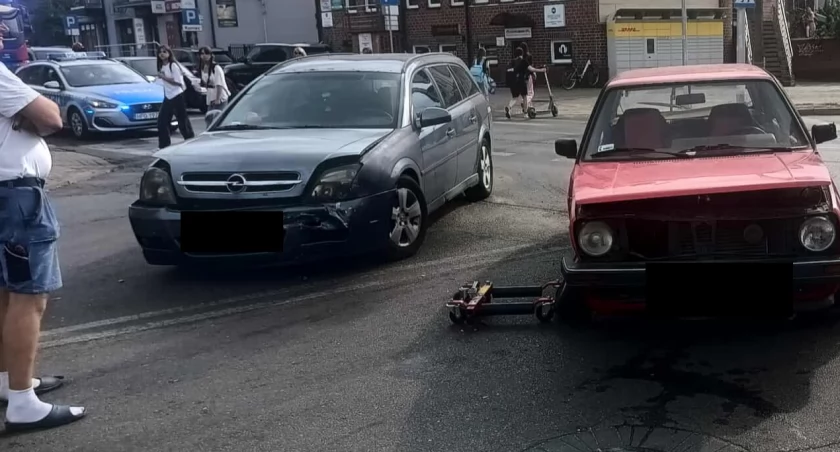 Wypadek w centrum Łukowa. Kobieta w ciąży w szpitalu. Mamy zdjęcia i film od czytelnika