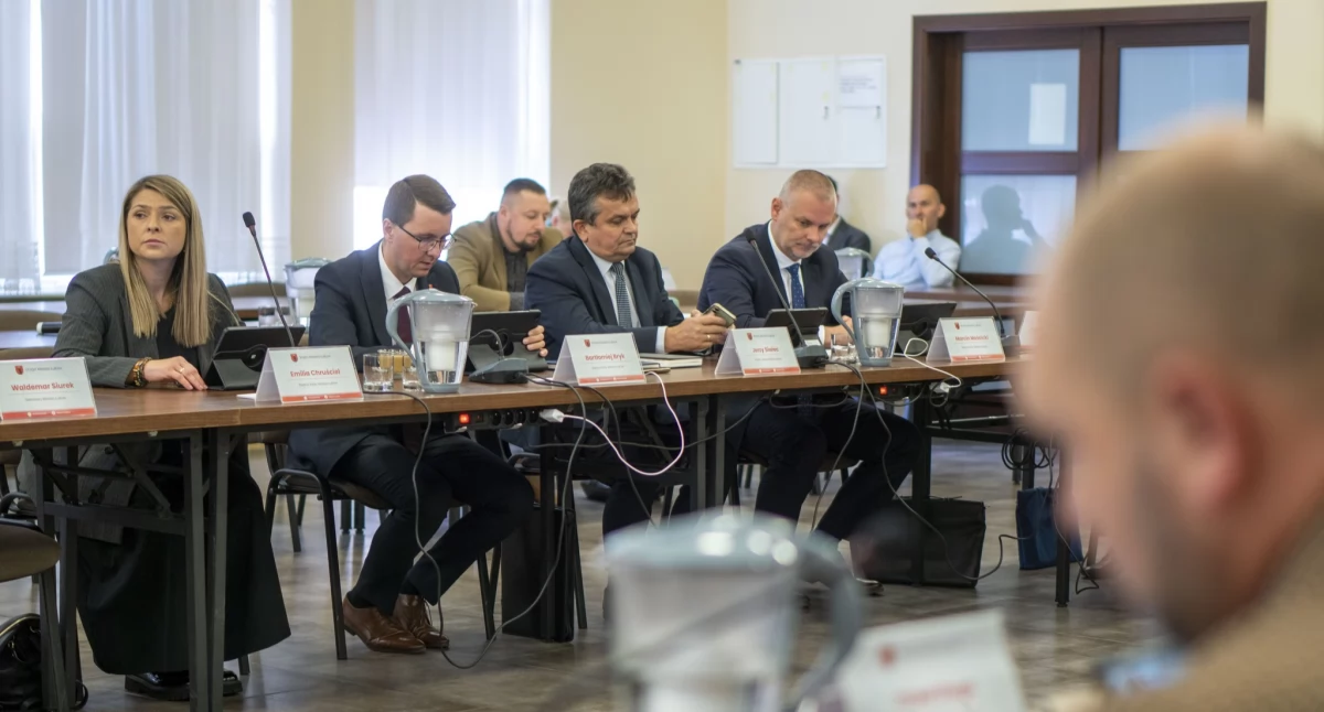 Łuków: Coraz więcej wspólnot mieszkaniowych odchodzi spod zarządu ZGL