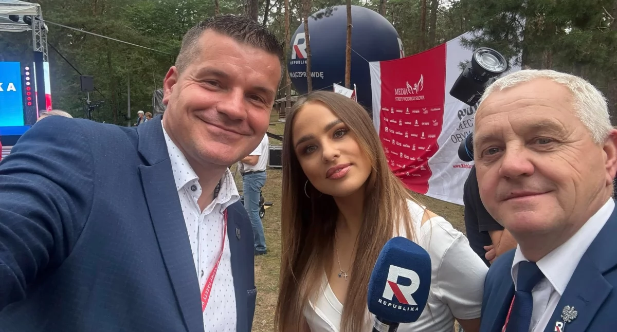 Łuków na XI Nadzwyczajnym Zjeździe Klubów „Gazety Polskiej”. Klubowicze: „My tu jesteśmy!”