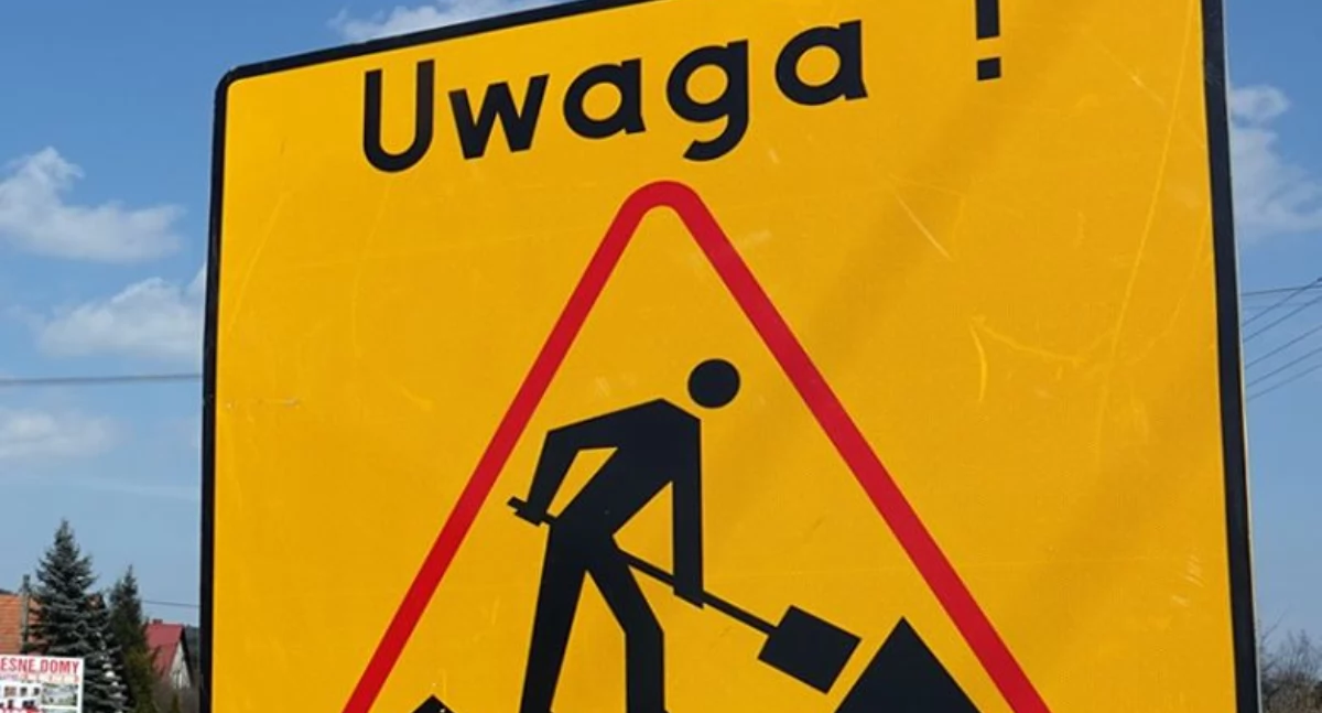 Utrudnienia na ul. Radzyńskiej w Łukowie. Ruch wahadłowy i ograniczenie prędkości do 50 km/h