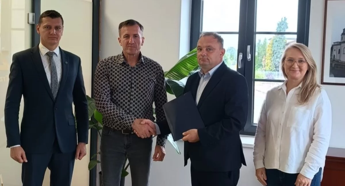 Rusza rozbudowa oczyszczalni ścieków w Płudach. Podpisano umowę na inwestycję za ponad 14 mln zł