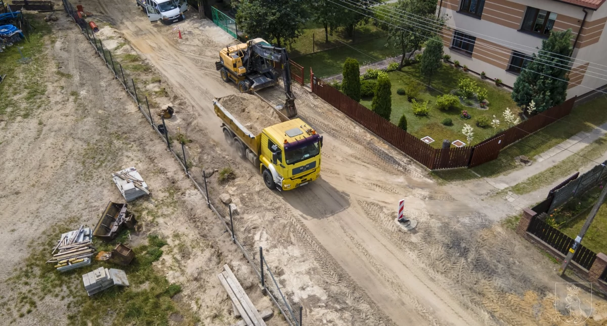 Budowa ul. Źródlanej w Łukowie na półmetku. Pierwszy odbiór już 19 września