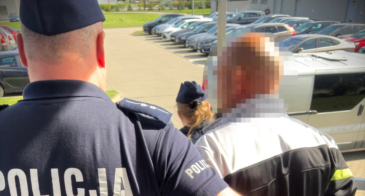 Ponad 2,5 kg narkotyków i 26 kanistrów z chemikaliami – spektakularna akcja policji pod Siedlcami