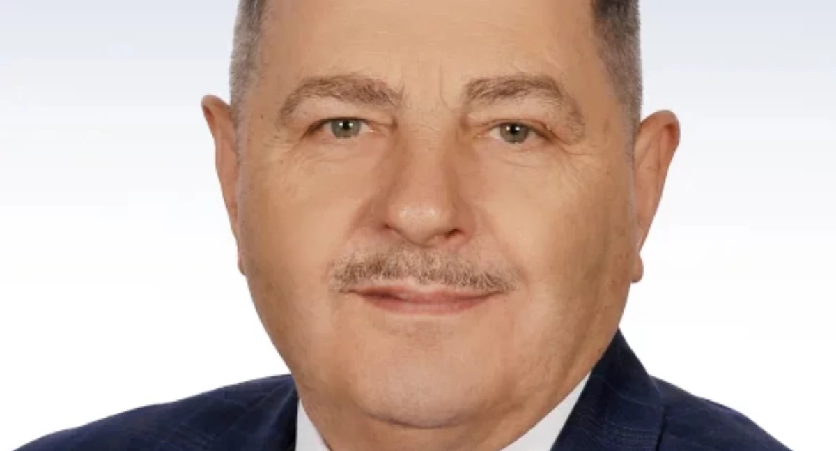 Jerzy Kędra na stałe odchodzi z funkcji dyrektora w Adamowie. Starosta ogłosił nabór na nowego szefa placówki
