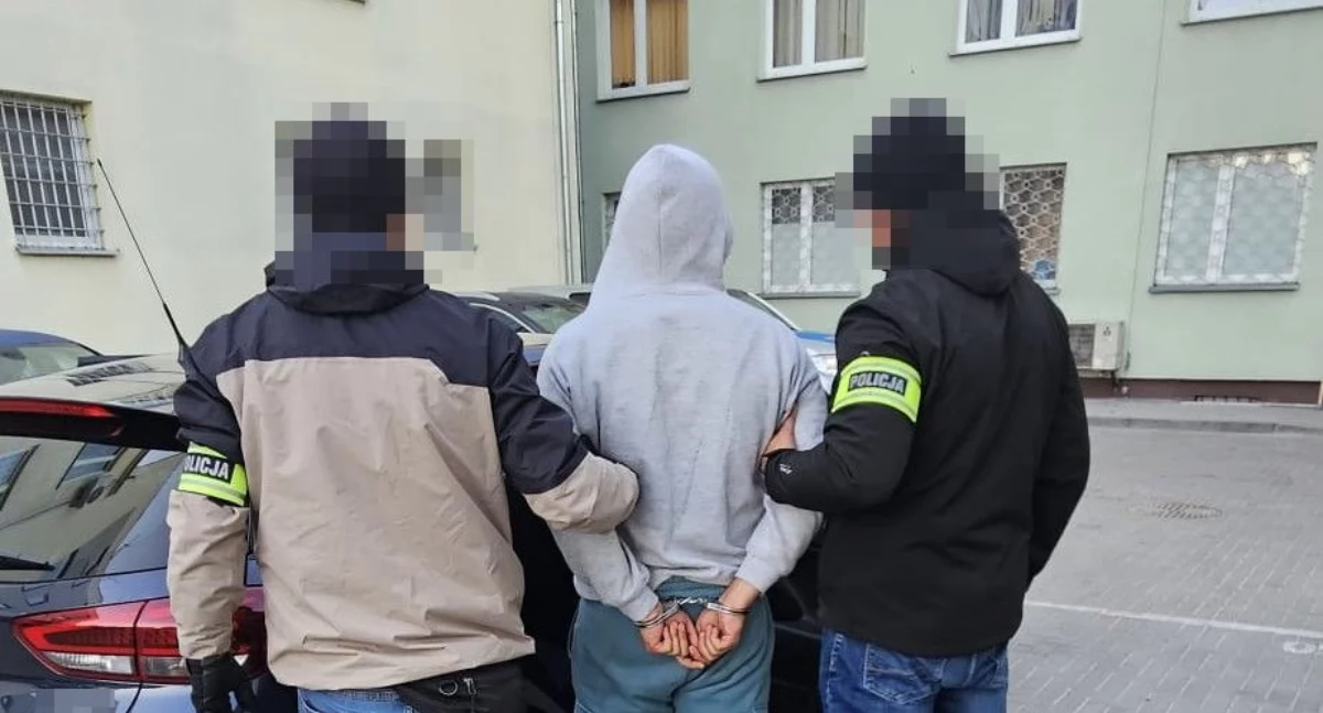 22-latek ścigany 4 listami gończymi wpadł w powiecie radzyńskim! Nie spodziewał się wizyty kryminalnych