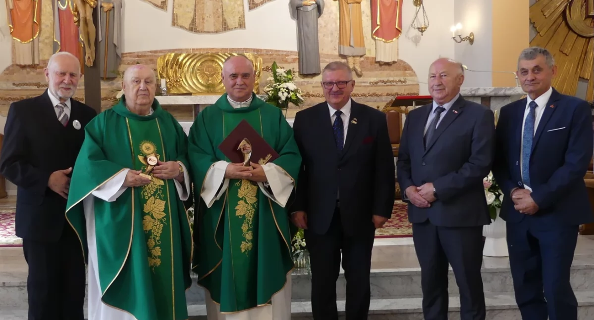 Statuetki „Solidarności” dla kapłanów z Łukowa. Wyjątkowe wyróżnienie w parafii Matki Kościoła