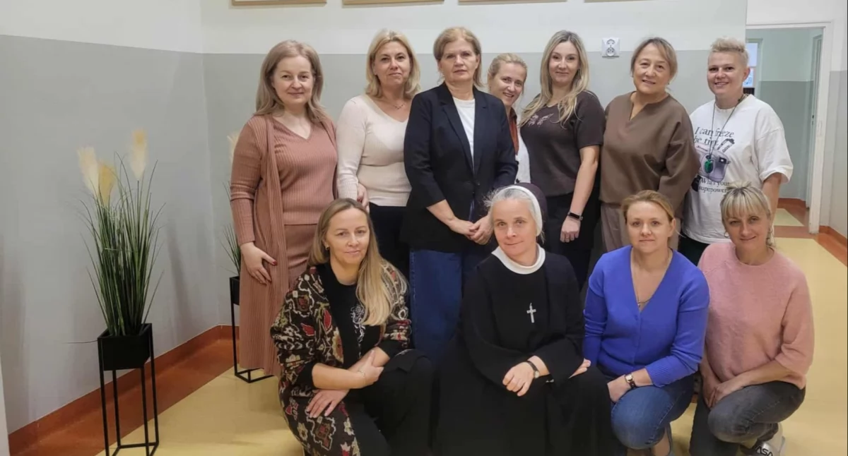 40 lat pracy w przedszkolu. Pani Anna Zakrzewska z Zespołu Szkolno-Przedszkolnego w Łukowie przeszła na emeryturę