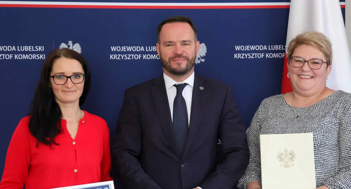 Prawie pół miliona zł na drogę w gminie Wola Mysłowska. Podpisano umowę na dofinansowanie