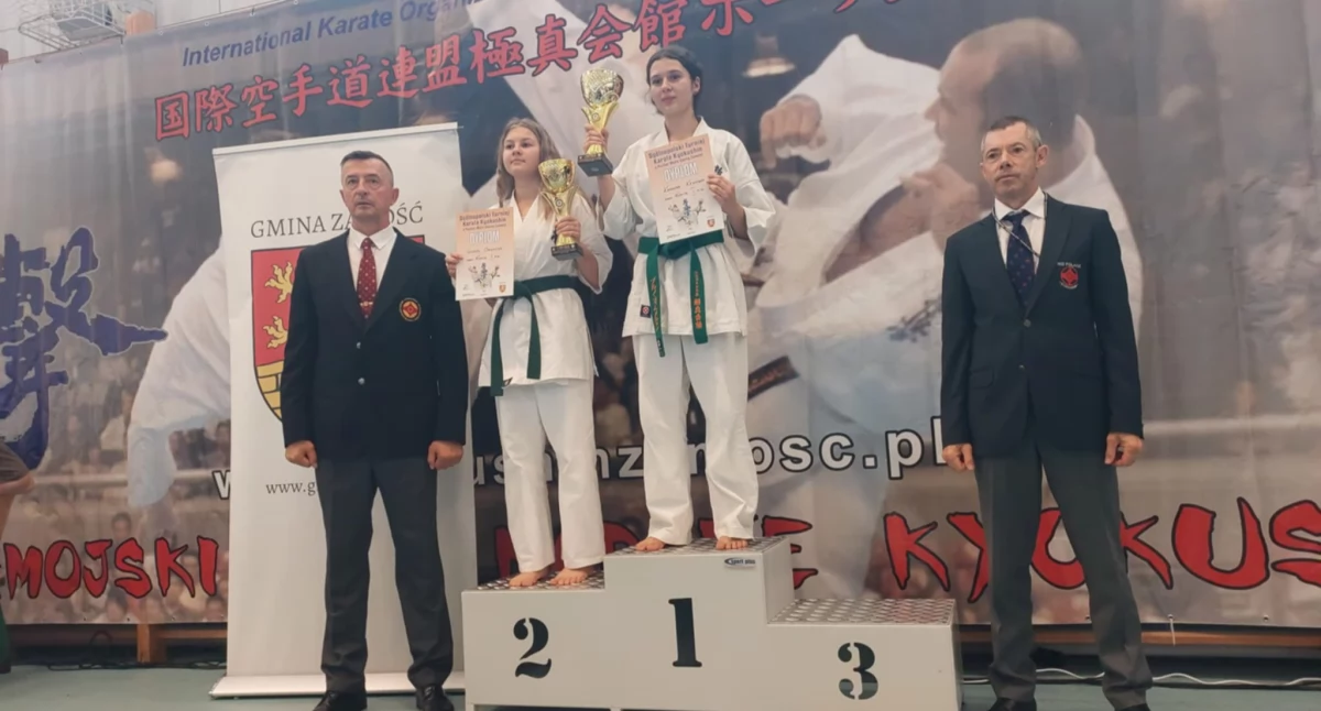 Niewiarygodny Triumf! Zobacz, jak młodzi karatecy z Łukowa rozbili bank z medalami w Żdanowie!