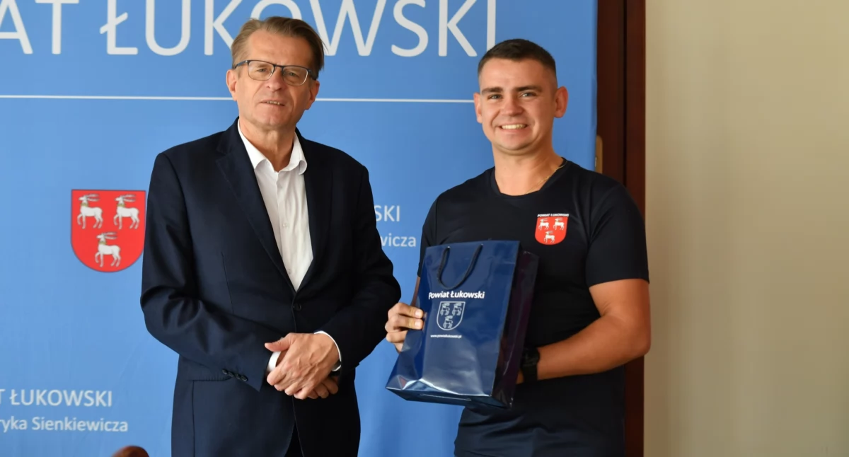 Piotr Kisiel jedzie po medale do Turcji! Starosta Łukowski wsparł mistrza przed wyjazdem
