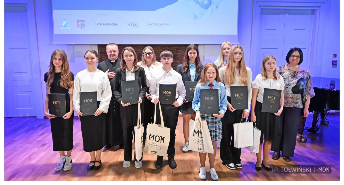 Sukces recytatorów z Łukowa! Julia Osiak z pierwszym miejscem, Piotr Mućka z wyróżnieniem