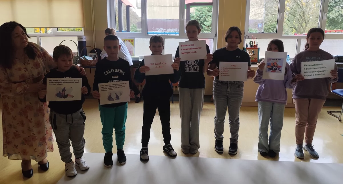 „Hejt? Stop!” – wyjątkowa lekcja w łukowskiej „Czwórce” pokazała, jak rozmawiać z hejterem