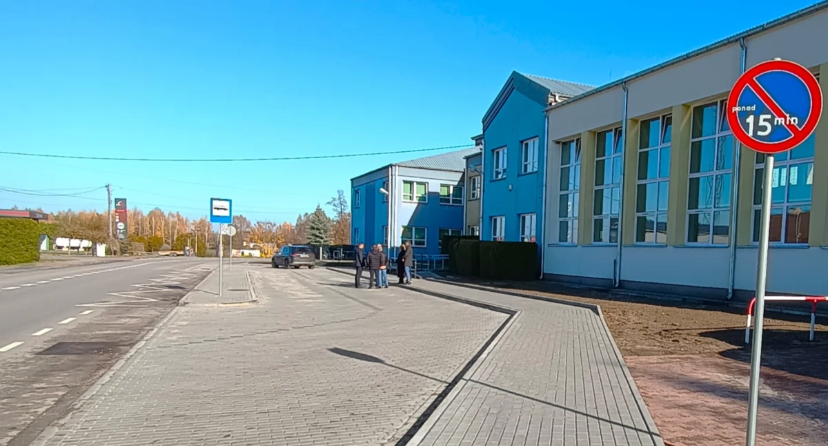 Trzebieszów Drugi. Nowa zatoka to gwarancja bezpieczeństwa dla dzieci! Znamy szczegóły.