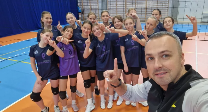 Dragon Wojcieszków wlatuje do wyższej Ligi! Młodziczki zmiotły rywalki w Świdniku i zapewniły sobie awans