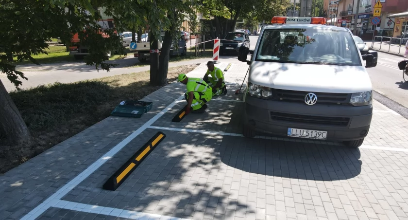  Coś idzie pod młotek! Co wyprzedaje ZDM w Łukowie?