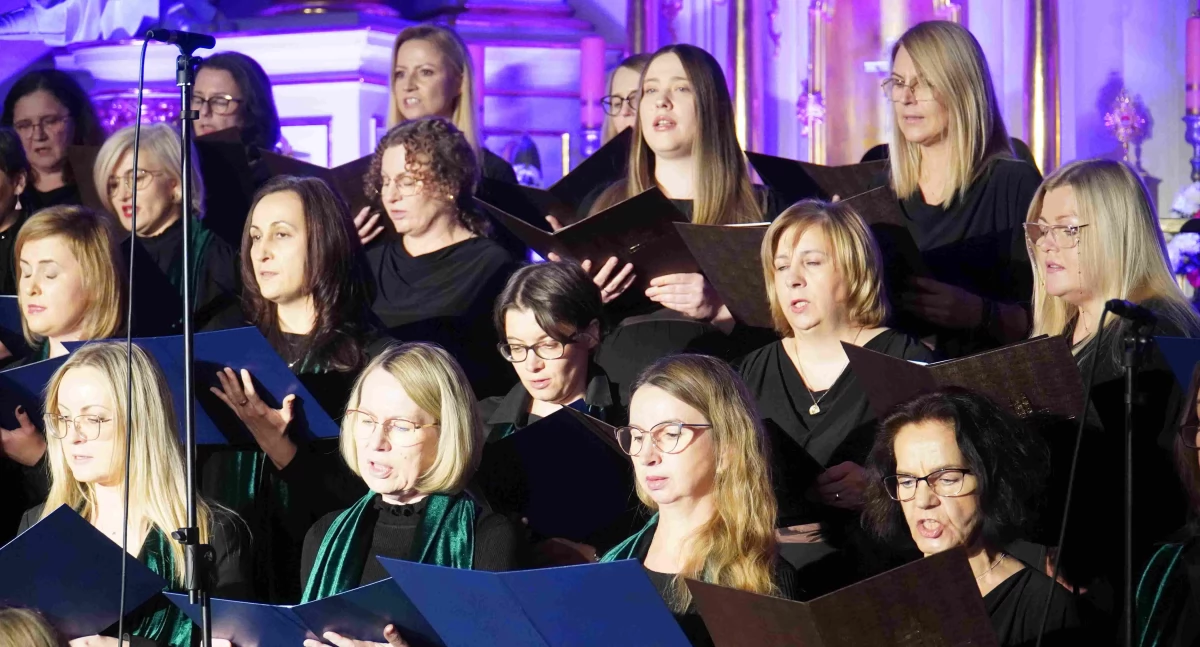  Dźwięki Przemienienia  rozbrzmiały w Łukowie. Koncert chóralno-instrumentalny ku czci św. Cecylii poruszył serca.