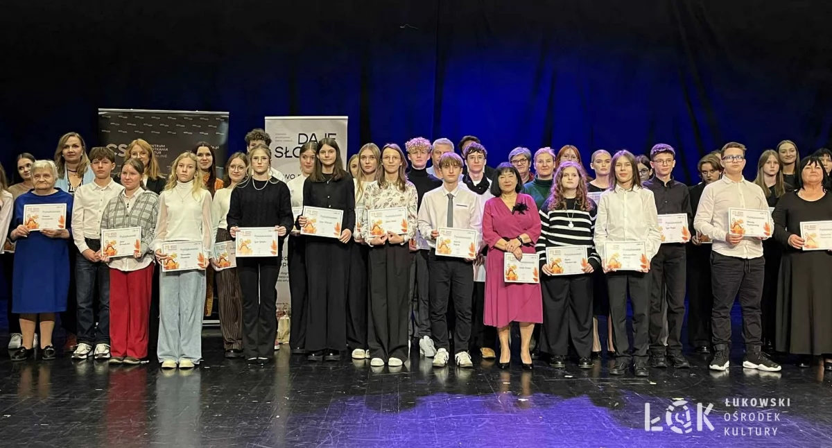 Sukces młodych talentów z Łukowa! Aż cztery nagrody dla recytatorów z ŁOK na Wojewódzkim Turnieju w Lublinie!