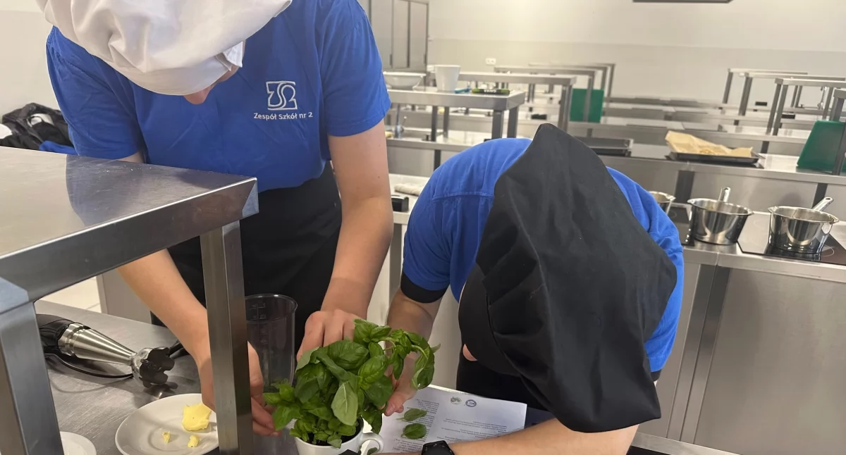 Kulinarna rewolucja w łukowskiej „Dwójce”. Nowoczesna kuchnia mleczna