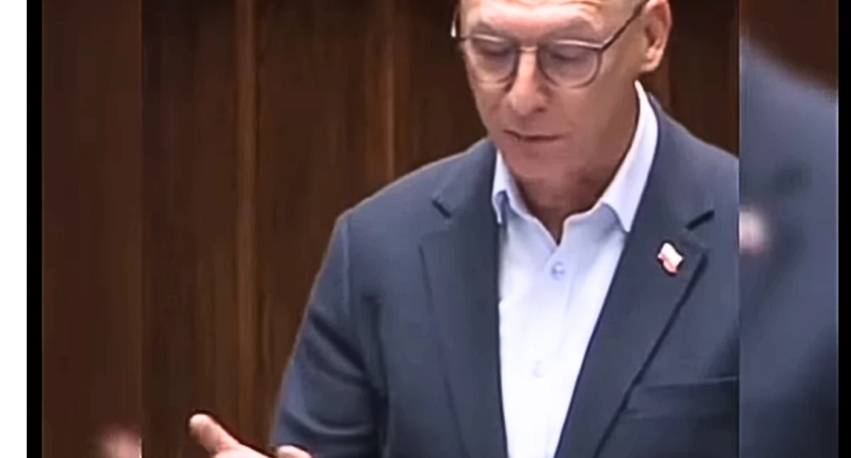 Poseł Skwarek krytykuje cięcia w NFZ: Ograniczenie leczenia i likwidacja darmowych leków dla dzieci i seniorów (WIDEO)