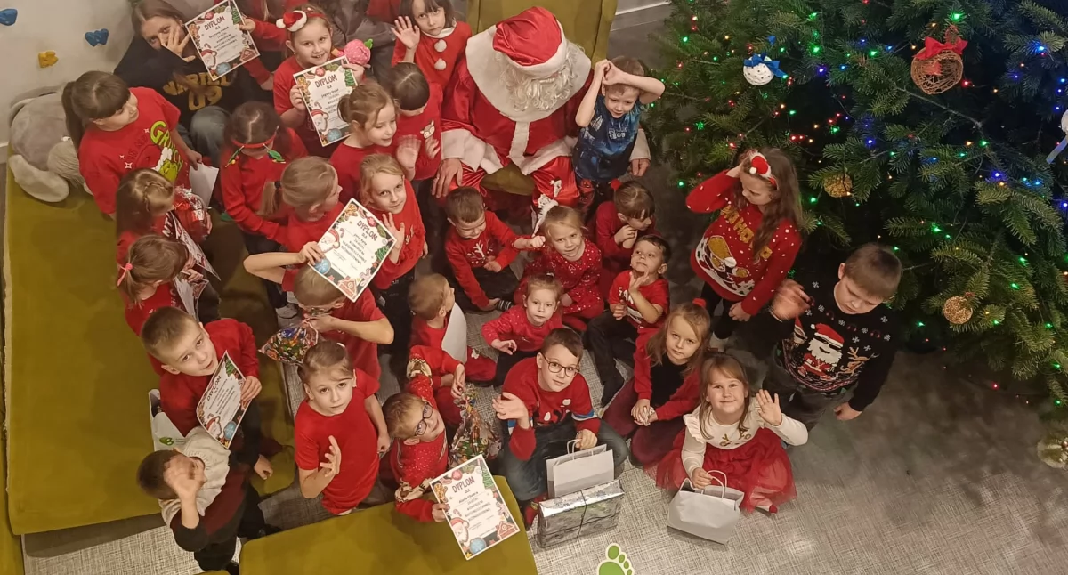 Bombkowe arcydzieła w bibliotece. Mikołaj nagradza zwycięzców!