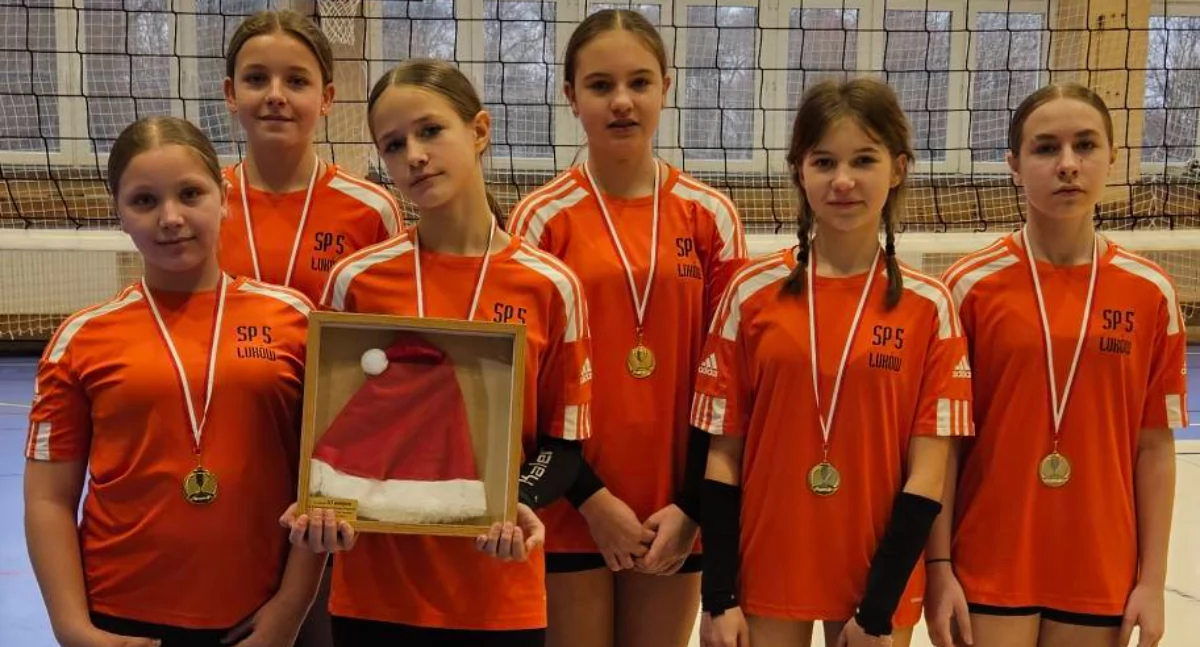 SP nr 5 na podium! III Miejsce w Turnieju Mikołajkowym w Wojcieszkowie