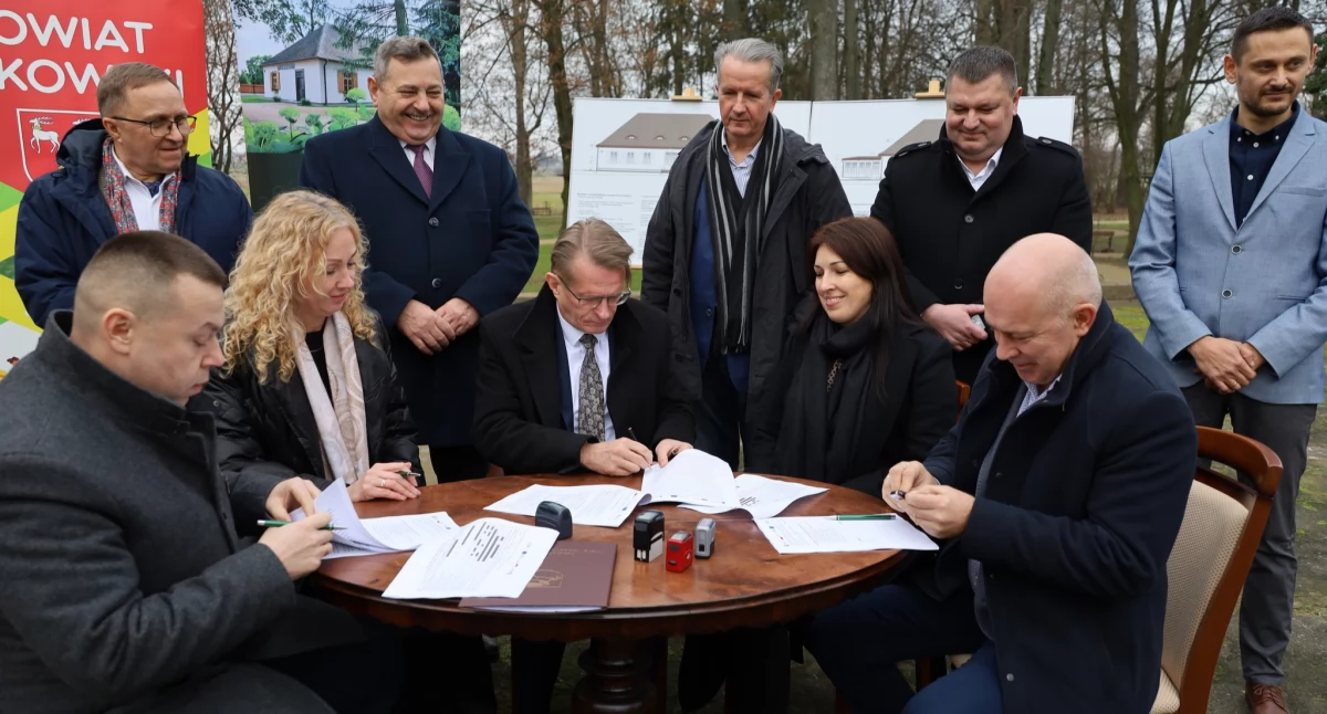  Historyczny krok w Woli Okrzejskiej: Centrum Kultury Sienkiewiczowskiej coraz bliżej realizacji
