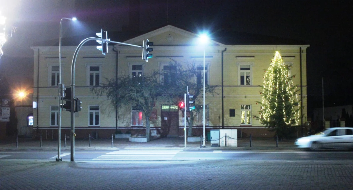 Inteligentny monitoring zwiększy bezpieczeństwo w Łukowie. System „Smart City” już działa