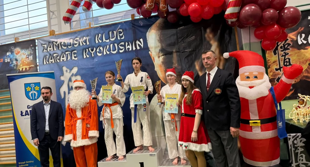 Grad medali w Łabuńkach. Dominacja zawodników Ikigai Klub Sztuk Walki Stanin na turnieju mikołajkowym