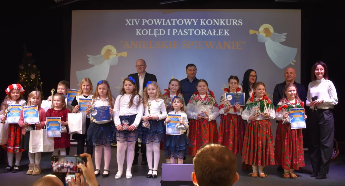 Blisko 100 talentów na jednej scenie! Sprawdź, kto wygrał w Woli Gułowskiej!