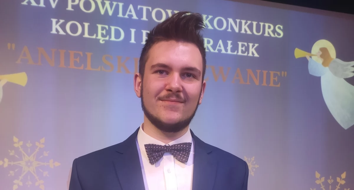 Mikołaj Lemiech z Łukowa wygrał konkurs śpiewania kolęd w Woli Gułowskiej