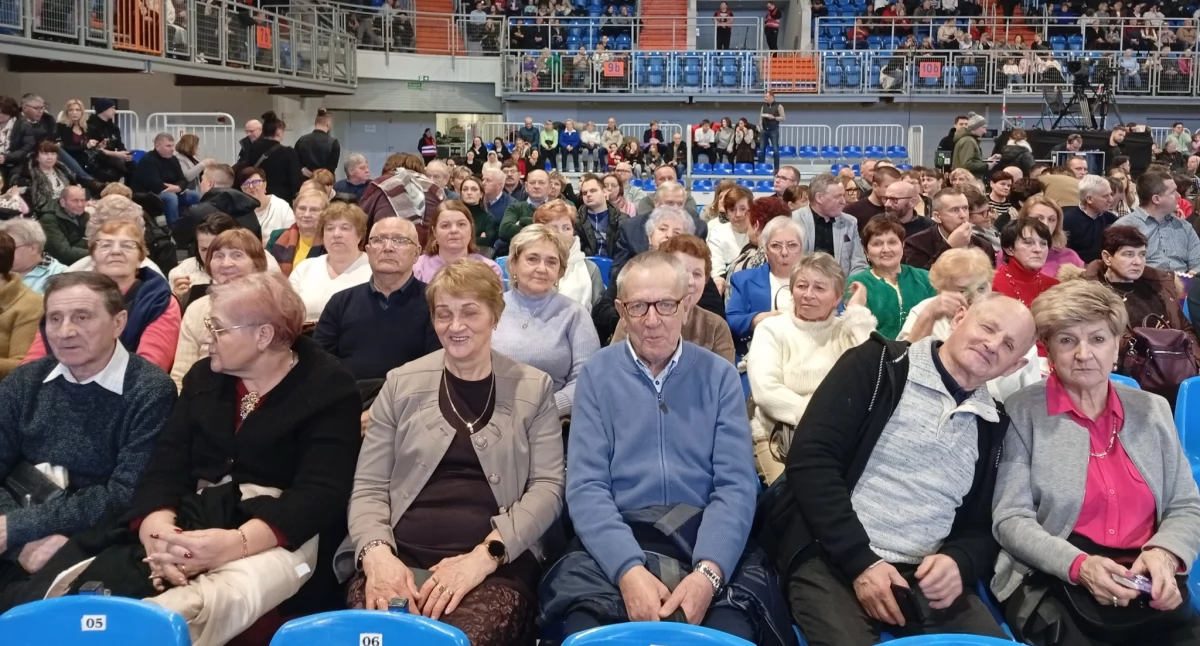 Klub Seniora „To jest Nasz czas” na koncercie Małej Armii Janosika